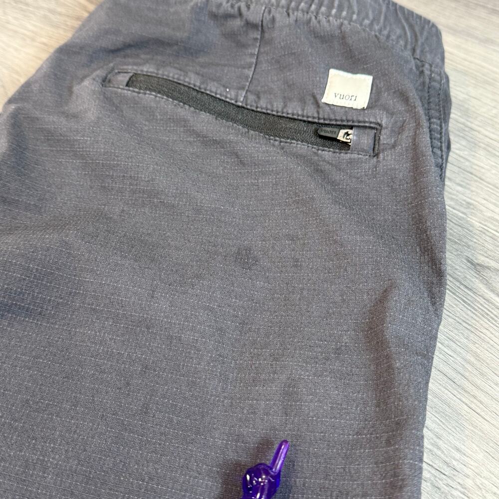 Vuori Rip Stop Pant Size M Wide Leg Cropped Comfort Travel Athleisure VW416 Gray - Picture 8 of 16